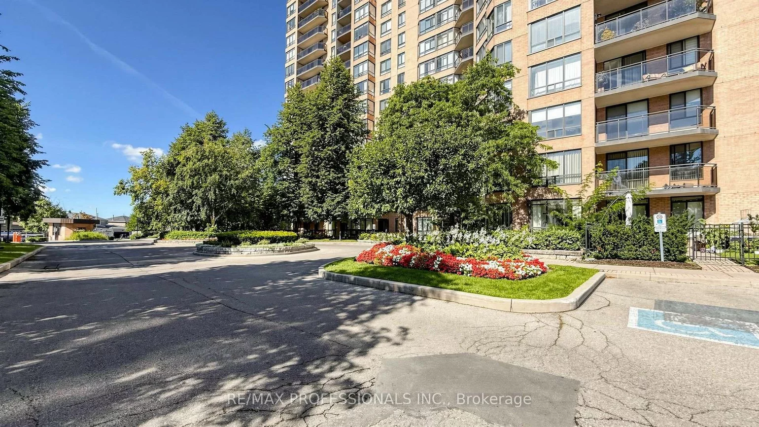 20, Cherrytree, Fletcher's Creek South, Brampton