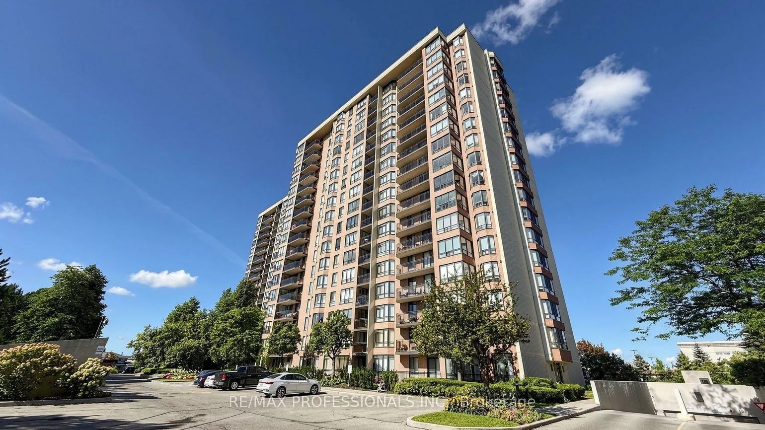 20, Cherrytree, Fletcher's Creek South, Brampton