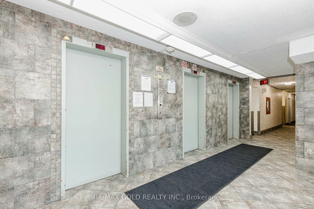17, Knightsbridge, Queen Street Corridor, Brampton