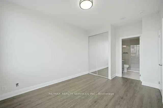 15, Lynch, Downtown Brampton, Brampton