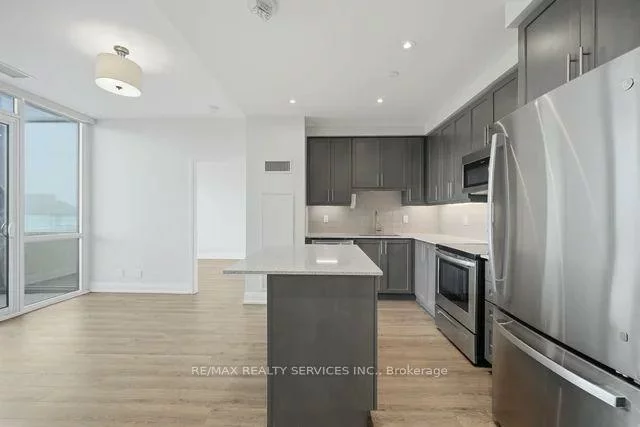 15, Lynch, Downtown Brampton, Brampton