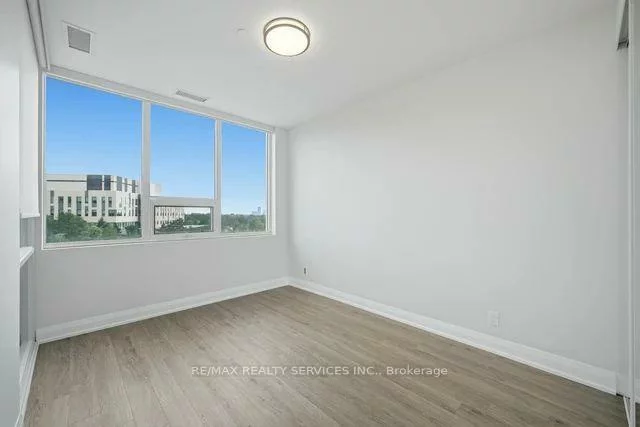 15, Lynch, Downtown Brampton, Brampton