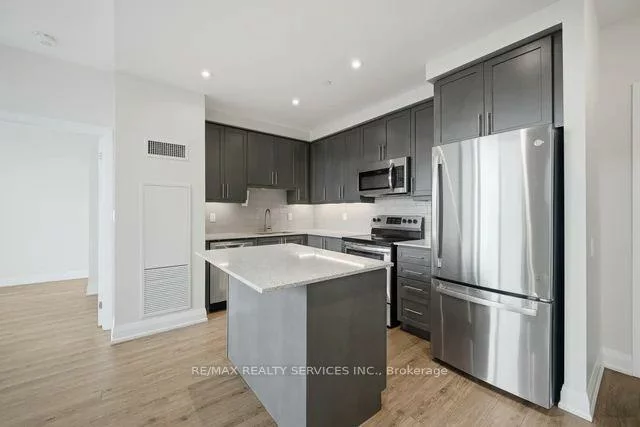 15, Lynch, Downtown Brampton, Brampton