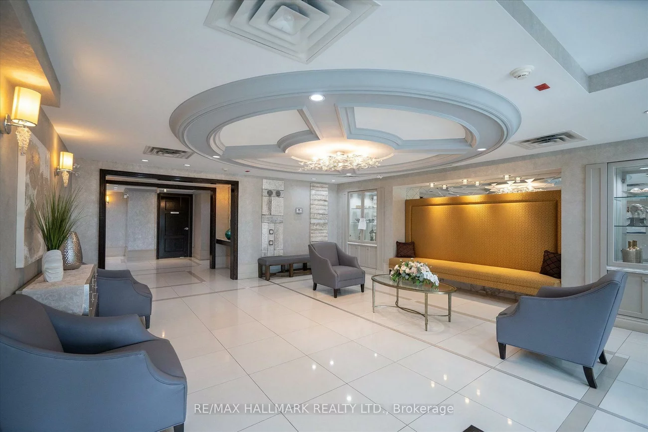 60, Via Rosedale, Sandringham-Wellington, Brampton