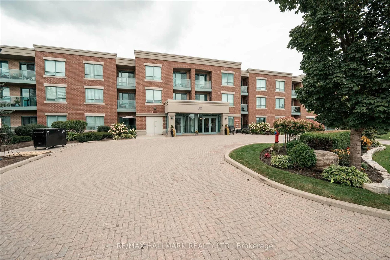 60, Via Rosedale, Sandringham-Wellington, Brampton