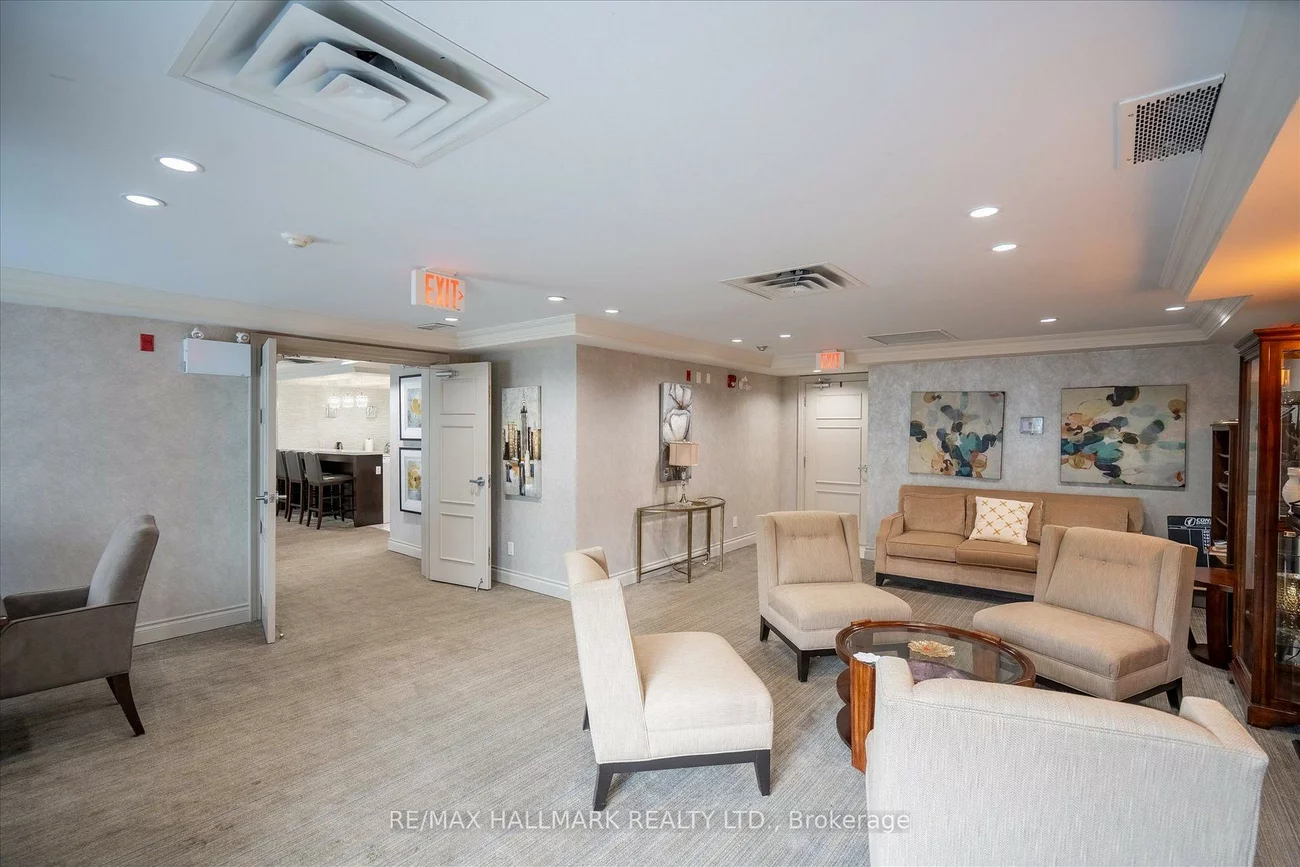 60, Via Rosedale, Sandringham-Wellington, Brampton