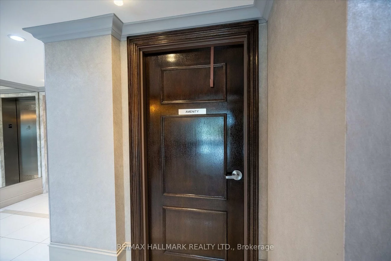 60, Via Rosedale, Sandringham-Wellington, Brampton