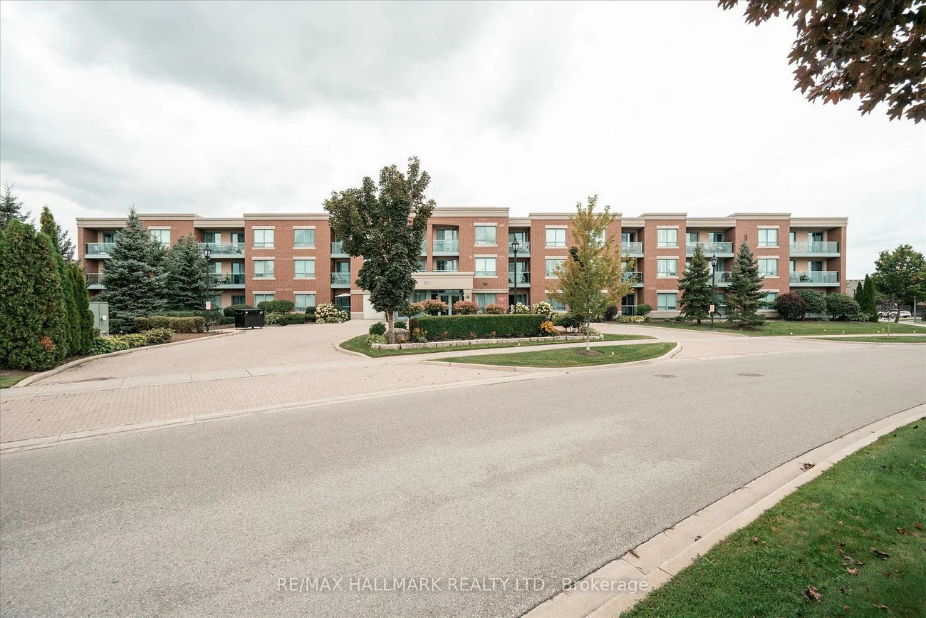 60, Via Rosedale, Sandringham-Wellington, Brampton