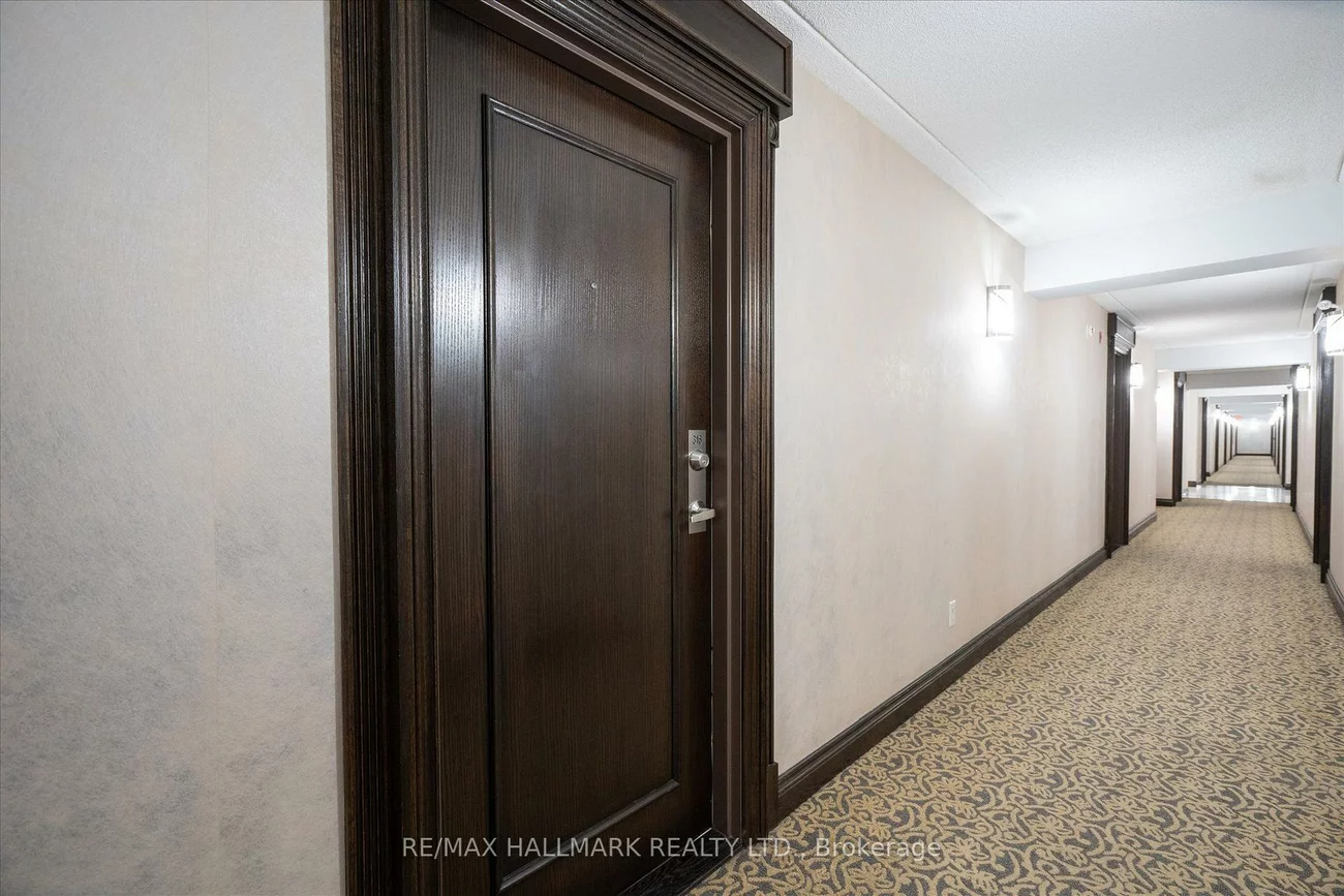 60, Via Rosedale, Sandringham-Wellington, Brampton