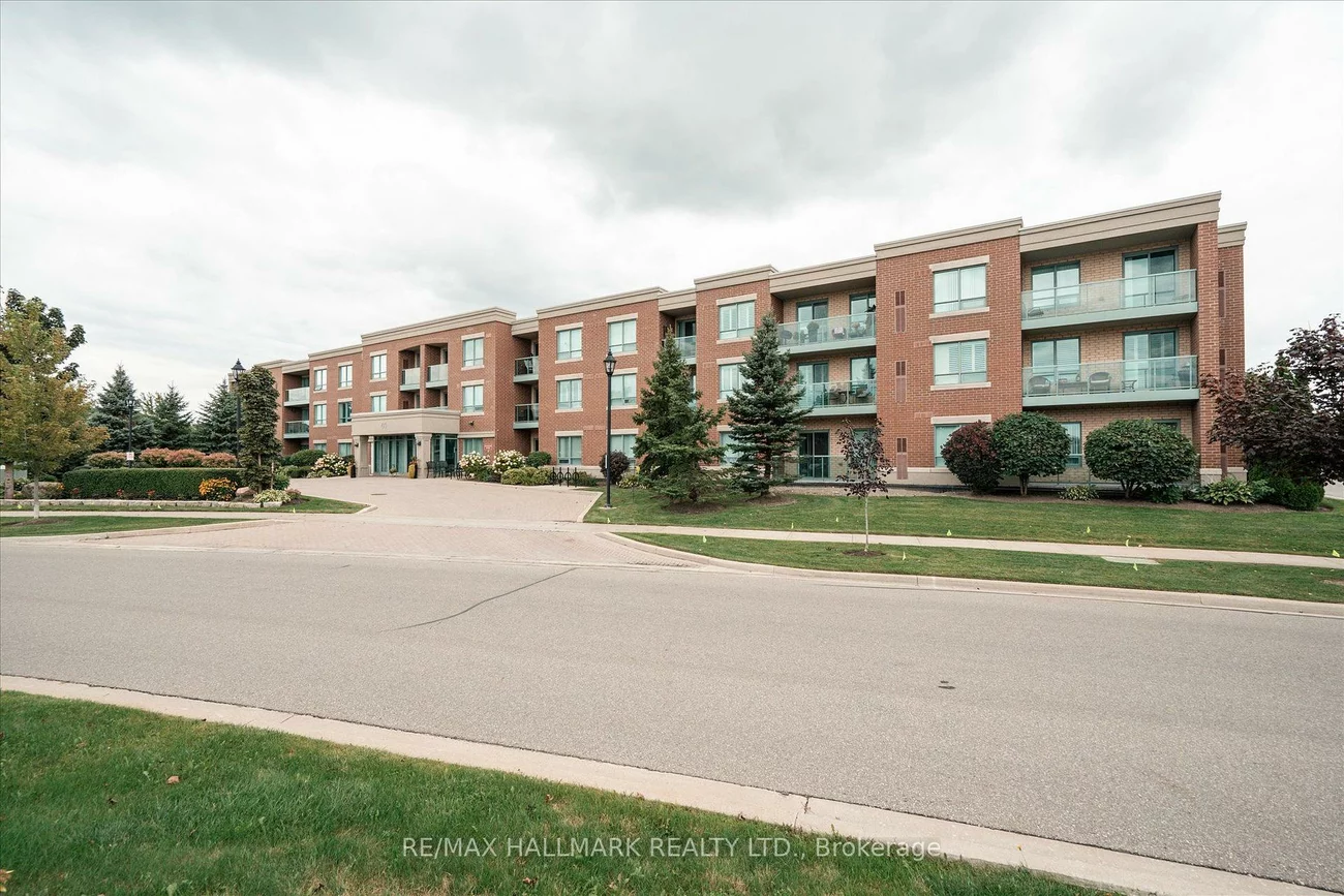 60, Via Rosedale, Sandringham-Wellington, Brampton