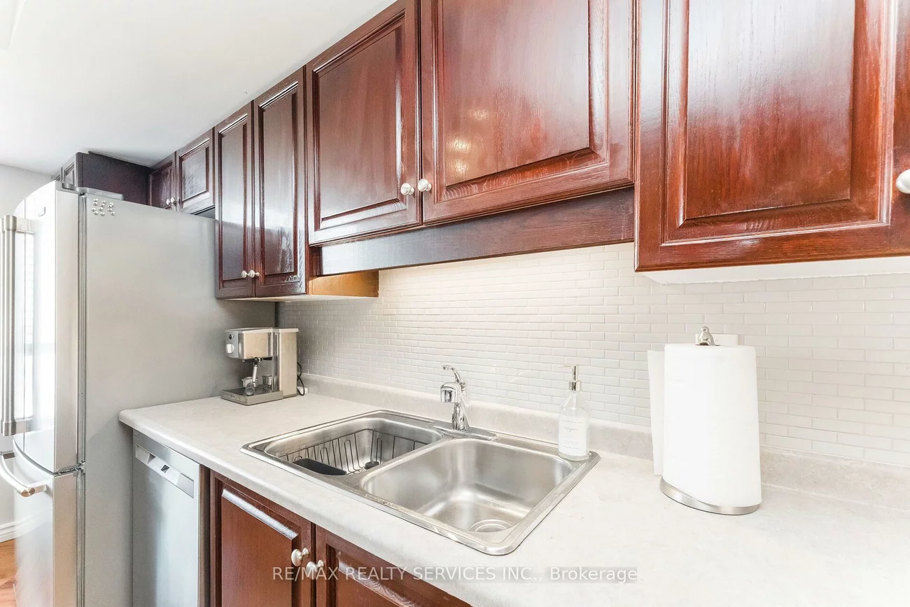 20, Cherrytree, Fletcher's Creek South, Brampton