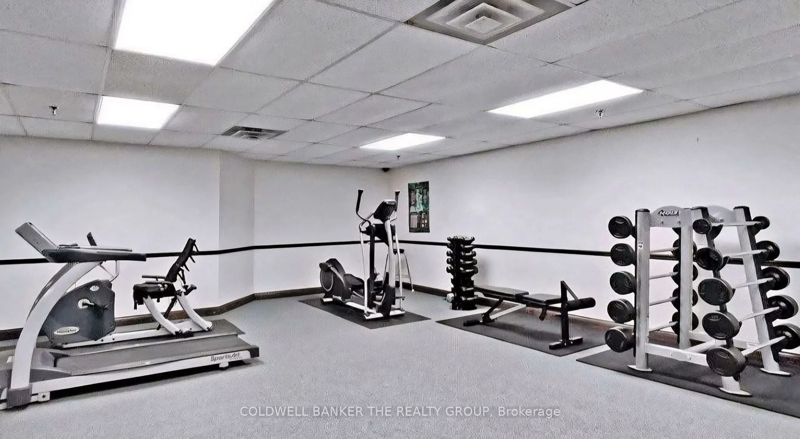330, Mill, Brampton South, Brampton