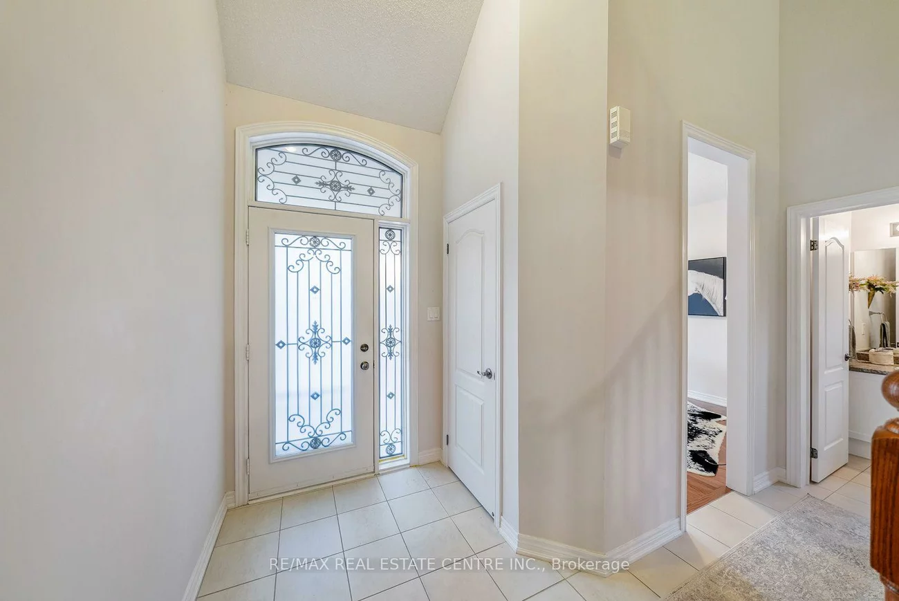 18, Seedhouse, Sandringham-Wellington, Brampton
