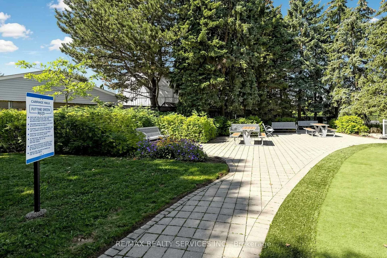 74, Heathcliffe, Central Park, Brampton