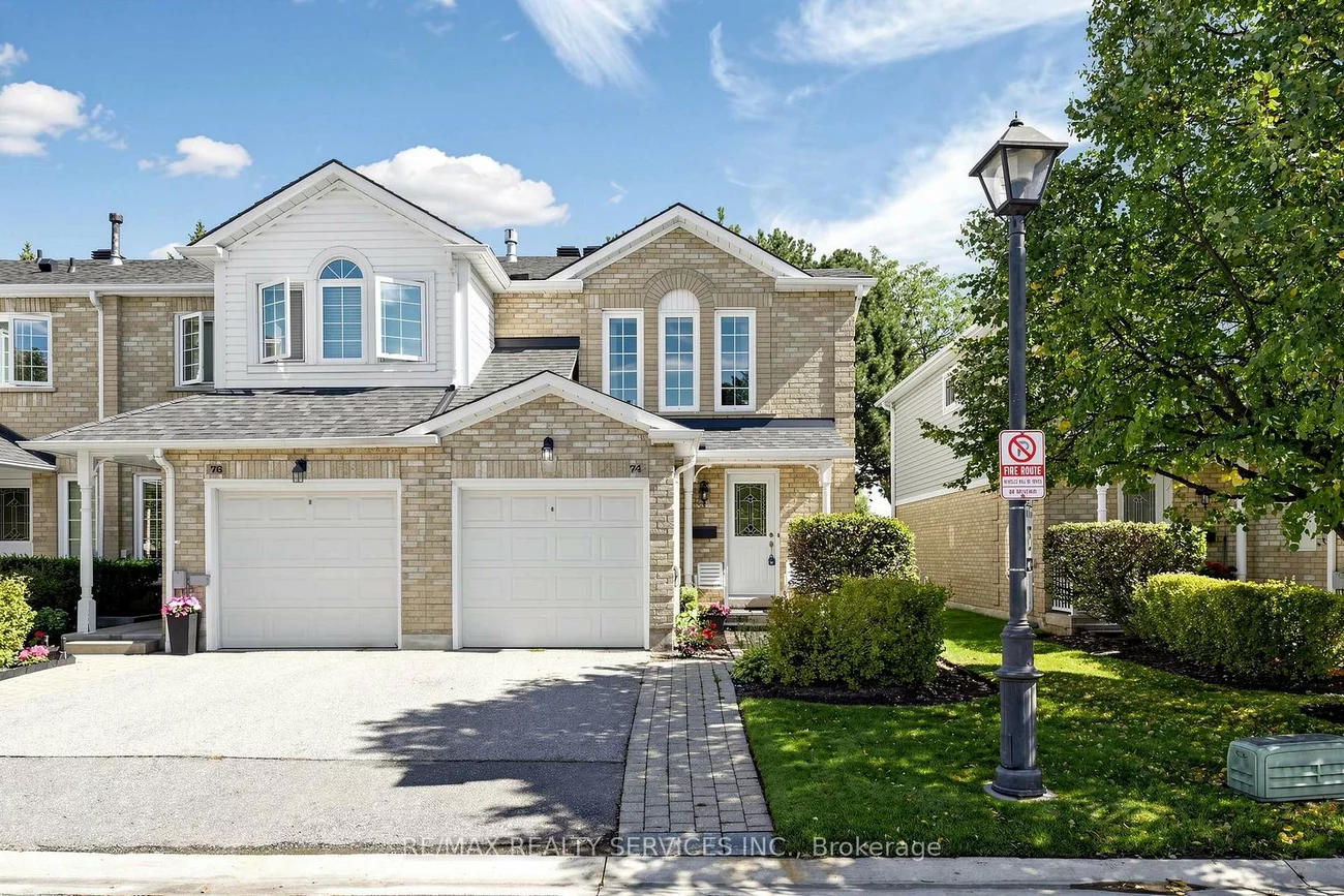 74, Heathcliffe, Central Park, Brampton