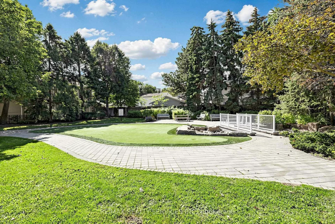 74, Heathcliffe, Central Park, Brampton