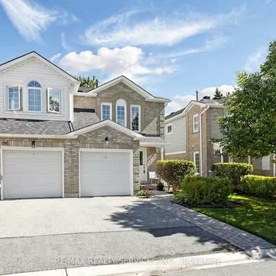 74, Heathcliffe, Central Park, Brampton