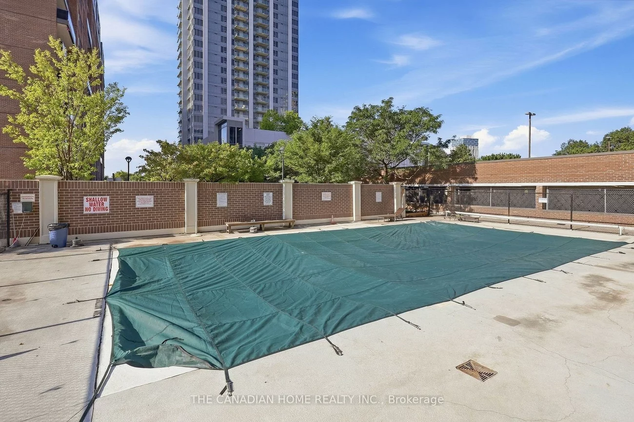 4, Lisa St., Queen Street Corridor, Brampton