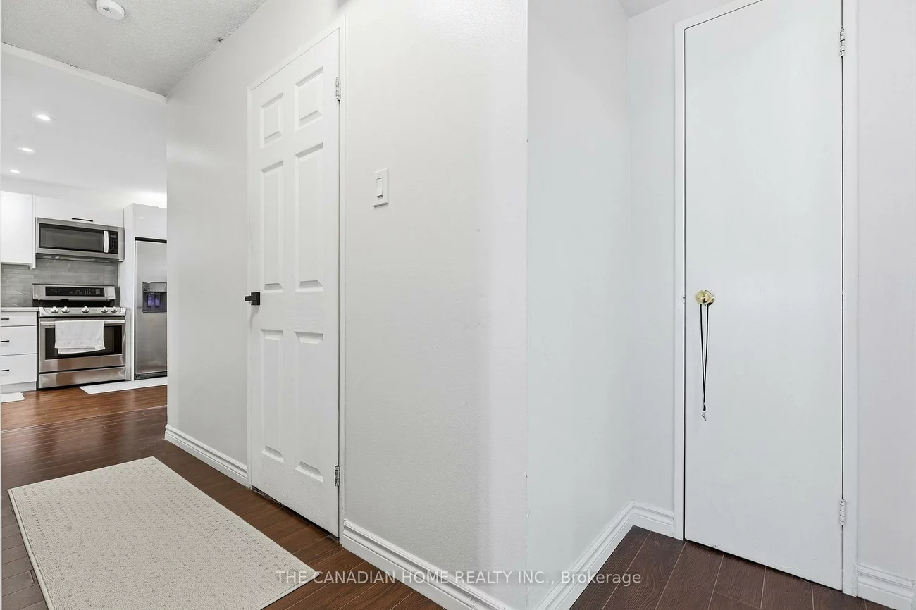 4, Lisa St., Queen Street Corridor, Brampton