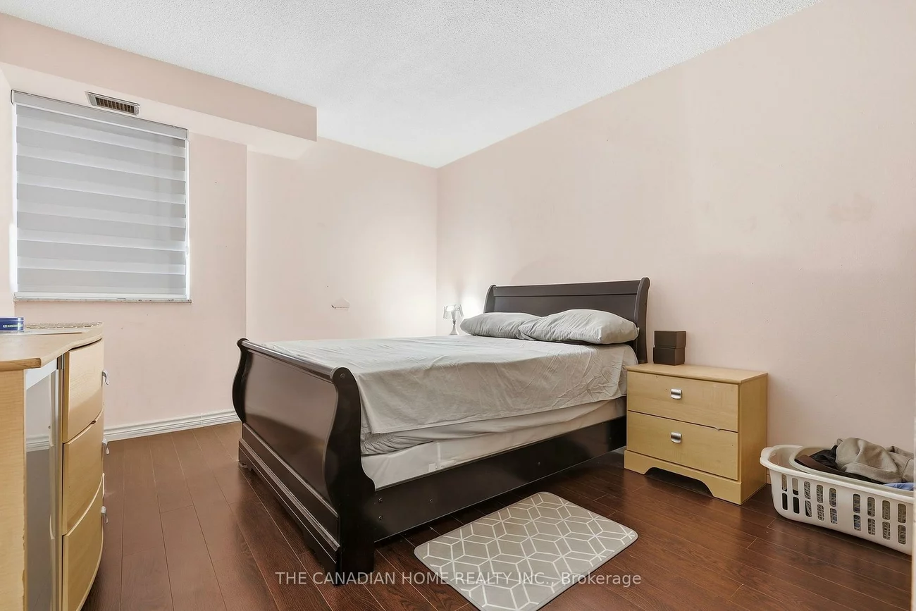 4, Lisa St., Queen Street Corridor, Brampton