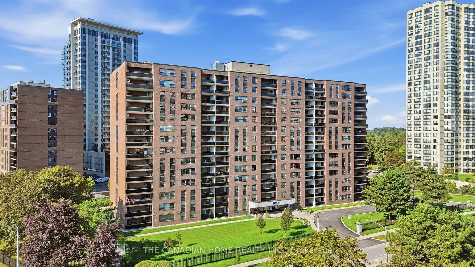 4, Lisa St., Queen Street Corridor, Brampton