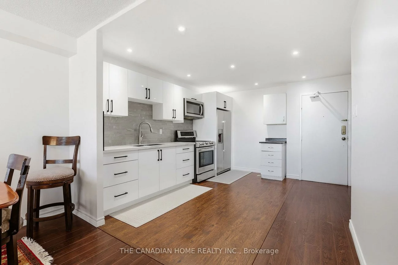 4, Lisa St., Queen Street Corridor, Brampton