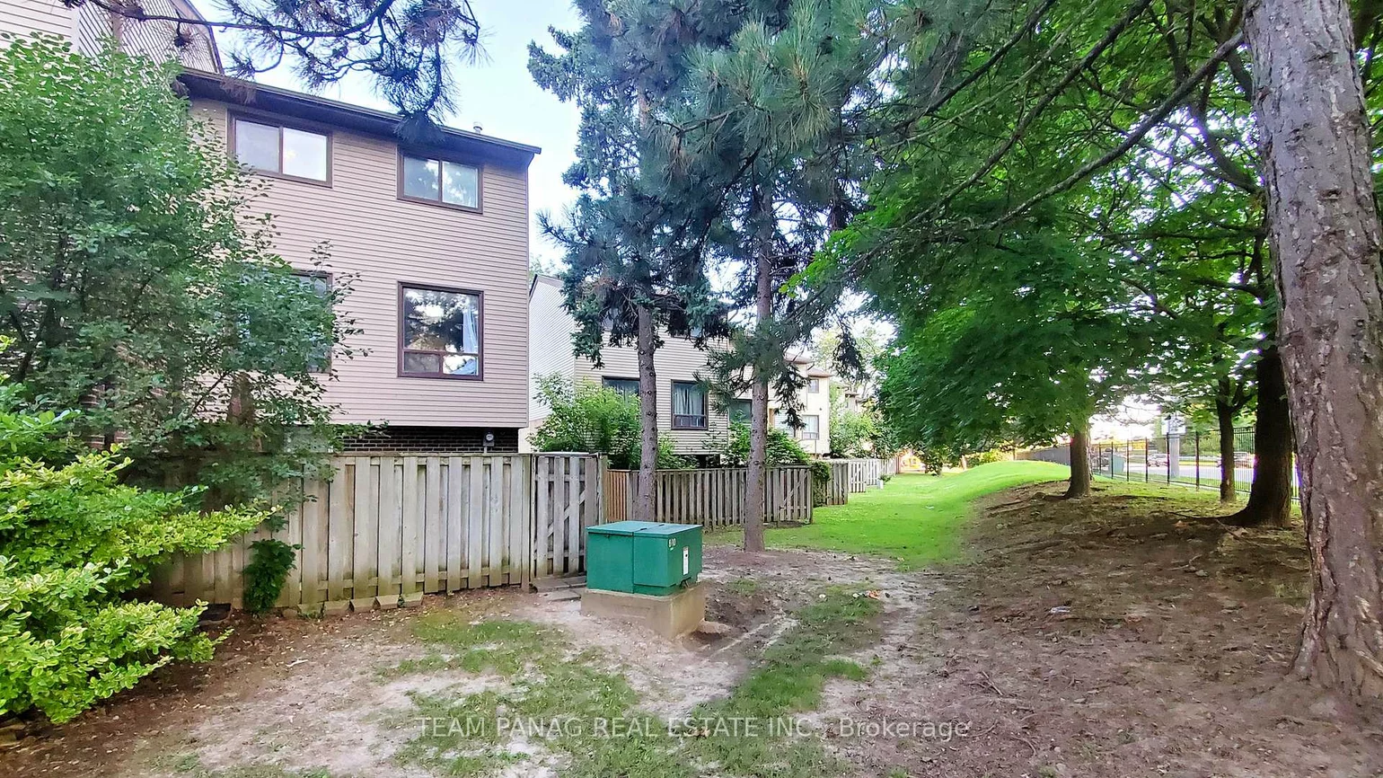 18, Carleton, Bramalea West Industrial, Brampton