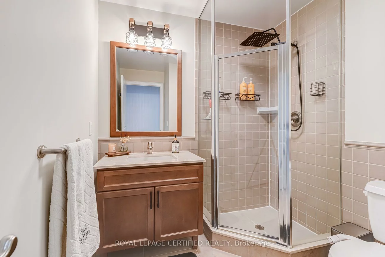 100, John, Downtown Brampton, Brampton