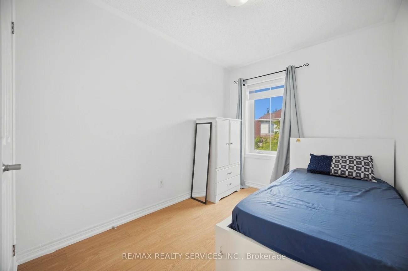 7, Cedar Lake, Bram West, Brampton