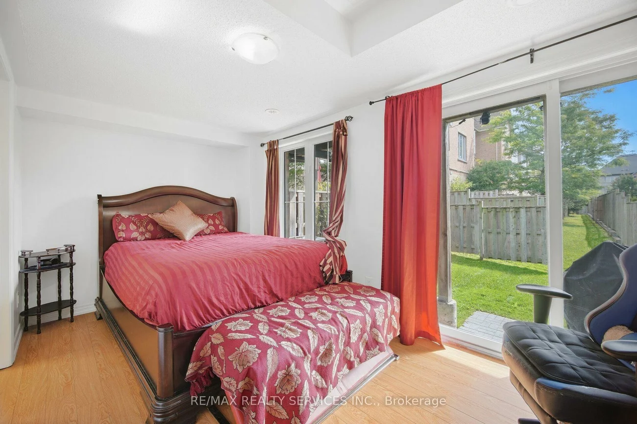 7, Cedar Lake, Bram West, Brampton