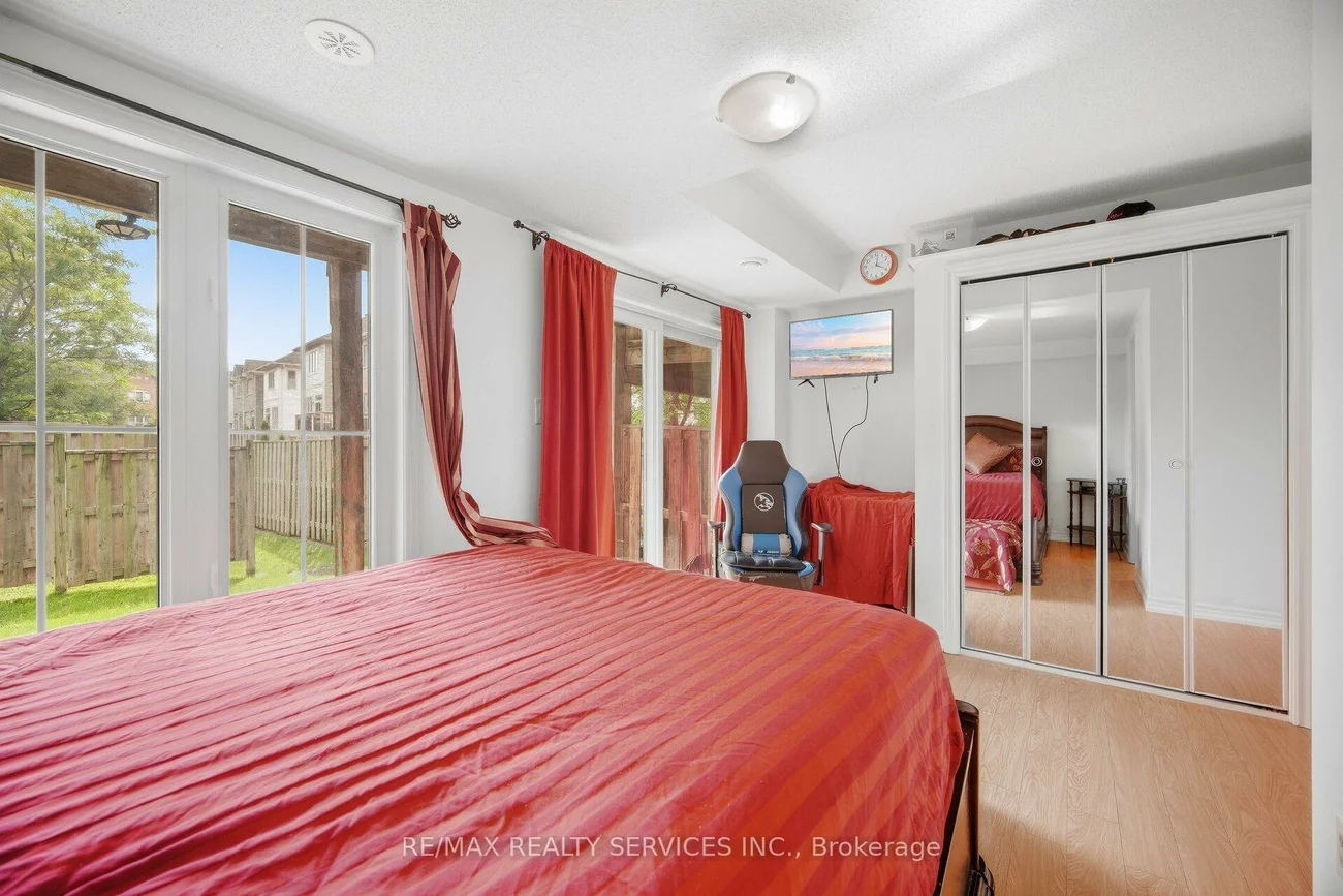 7, Cedar Lake, Bram West, Brampton