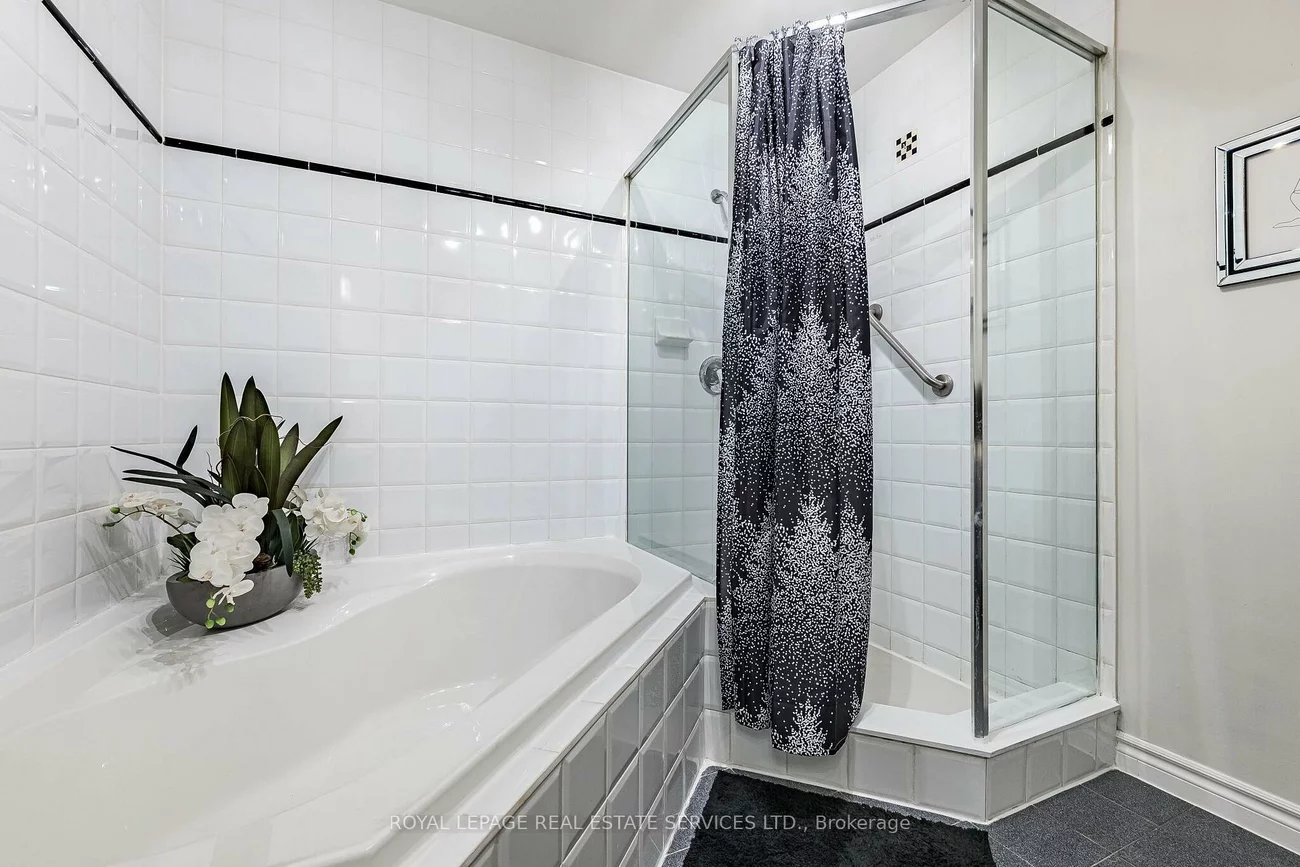 1, Belvedere, Downtown Brampton, Brampton