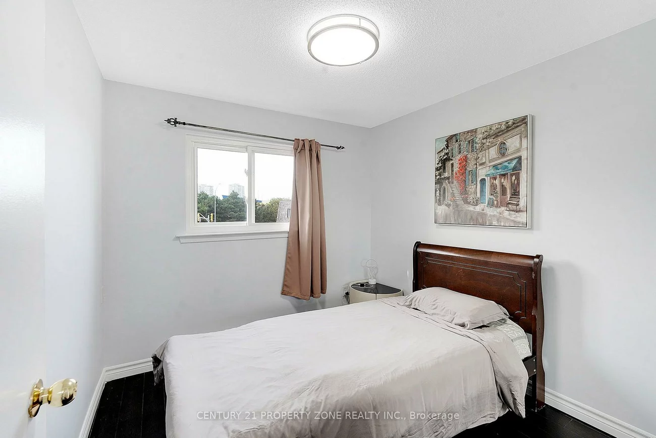5, Briar, Avondale, Brampton