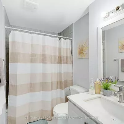 5, Briar, Avondale, Brampton