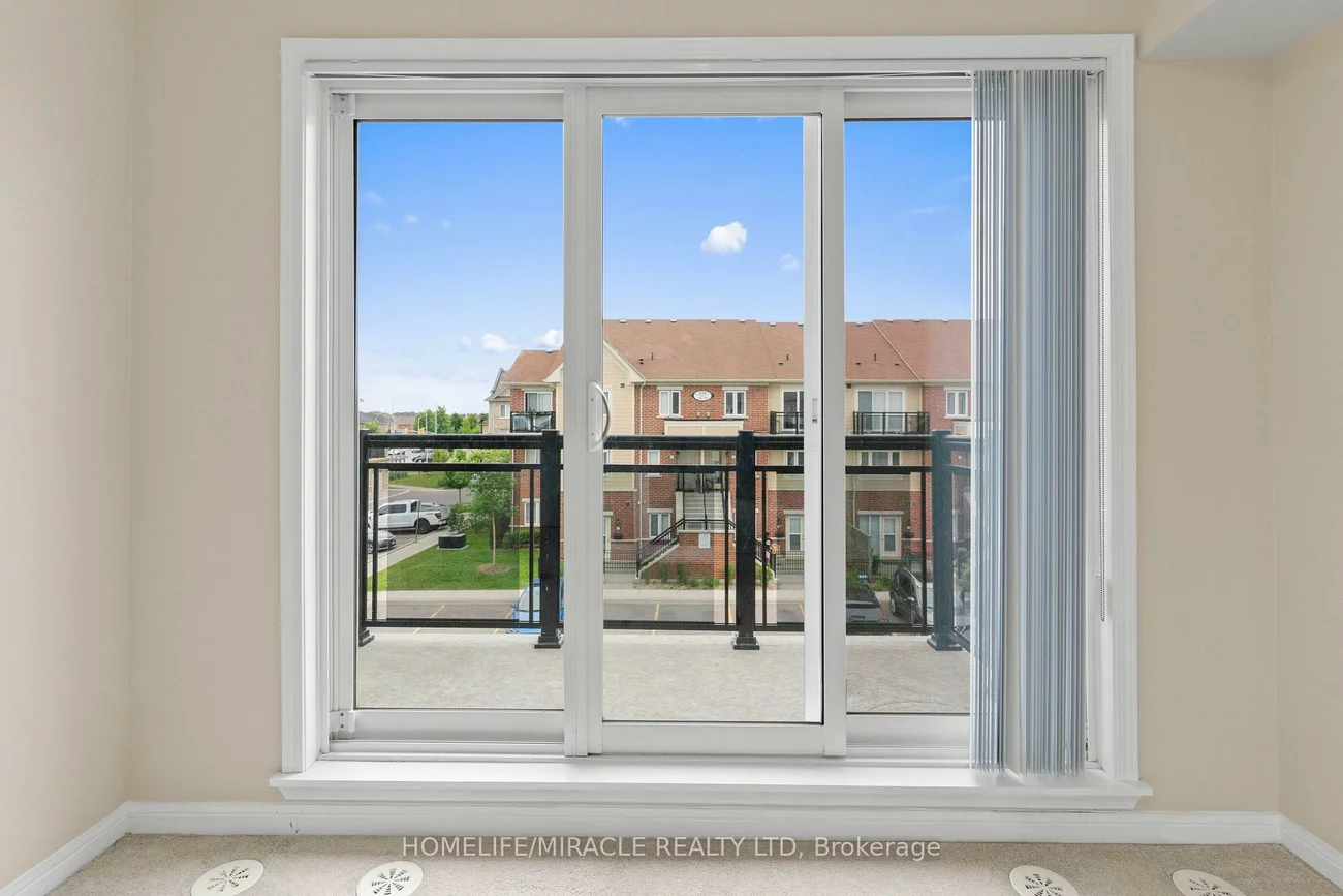 250, Sunny Meadow, Sandringham-Wellington, Brampton