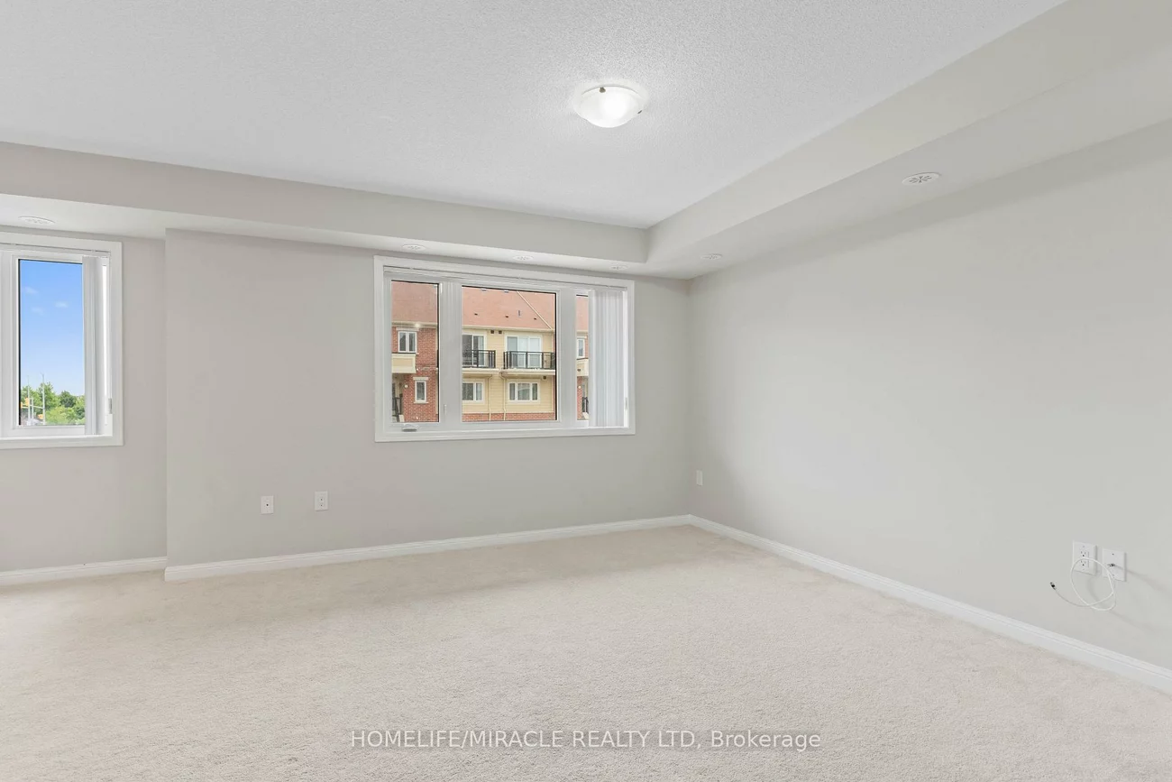 250, Sunny Meadow, Sandringham-Wellington, Brampton