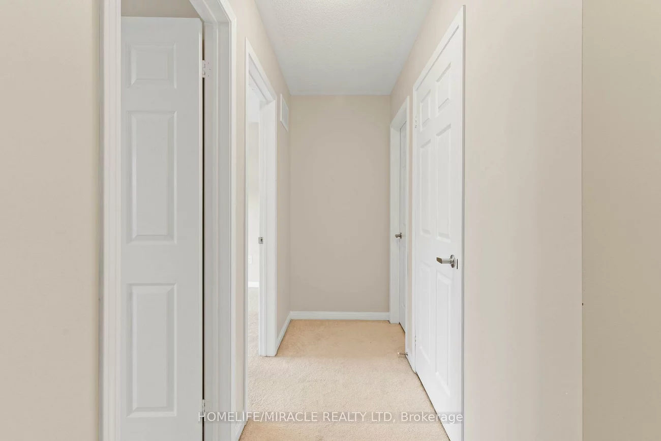 250, Sunny Meadow, Sandringham-Wellington, Brampton