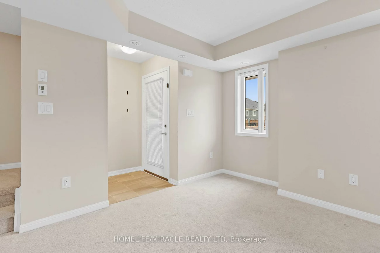 250, Sunny Meadow, Sandringham-Wellington, Brampton