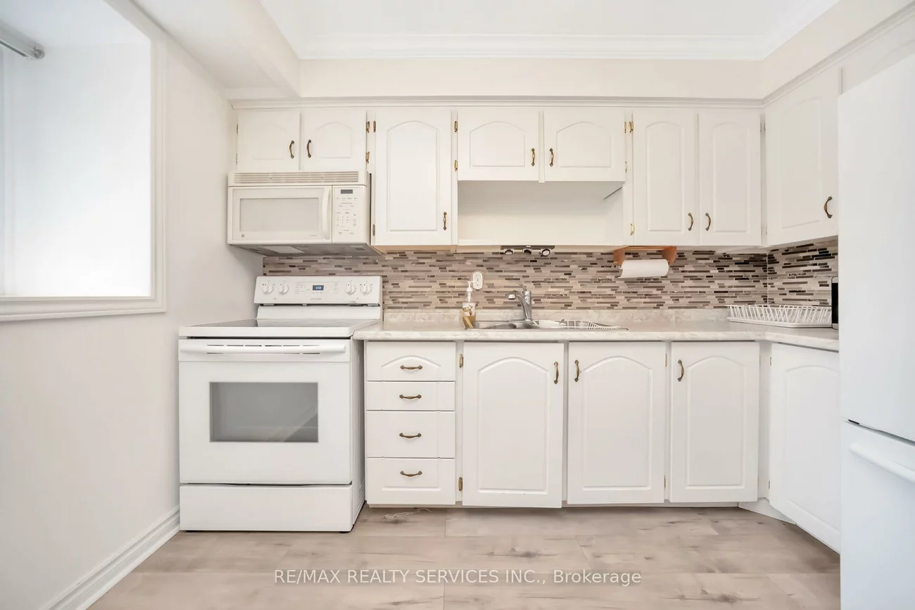 68, Baronwood, Brampton North, Brampton