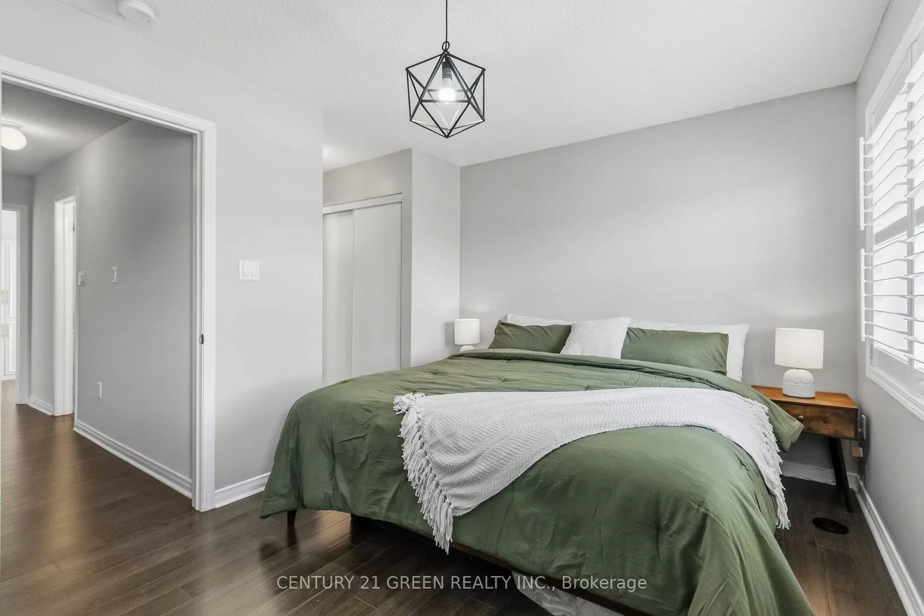 180, Howden, Westgate, Brampton