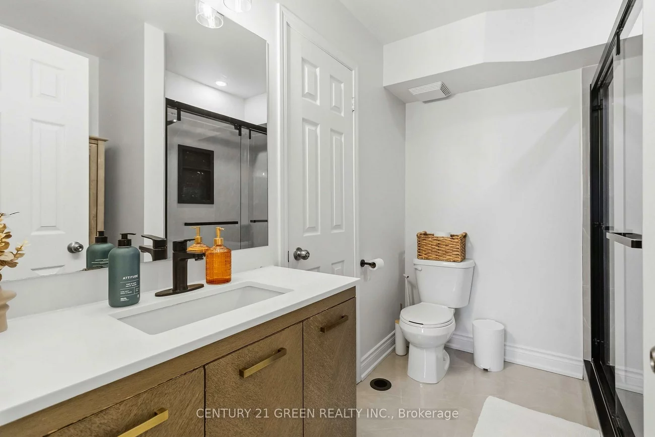180, Howden, Westgate, Brampton