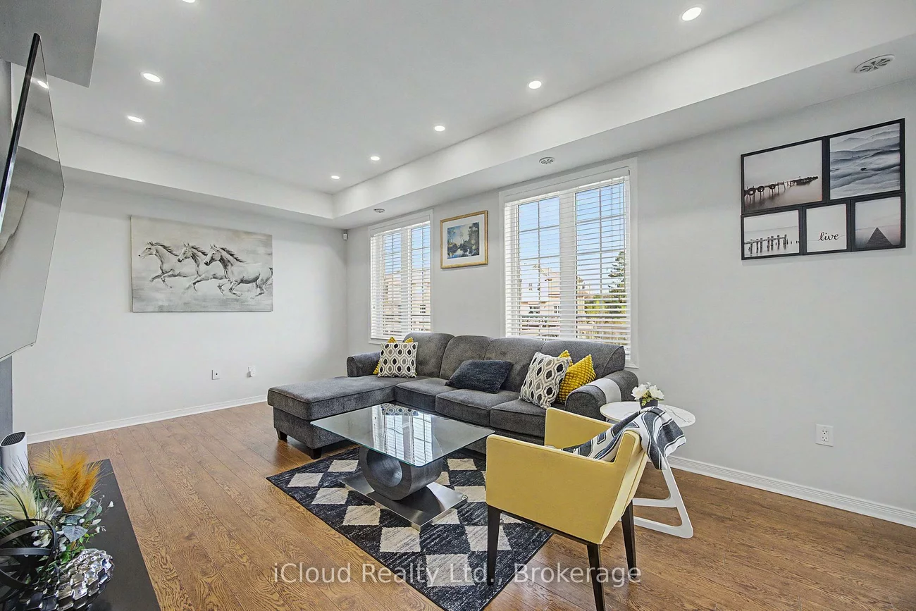 180, Howden, Westgate, Brampton
