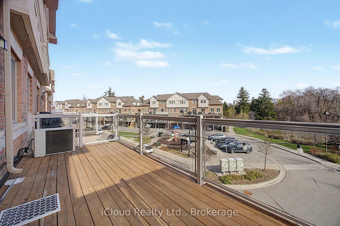 180, Howden, Westgate, Brampton