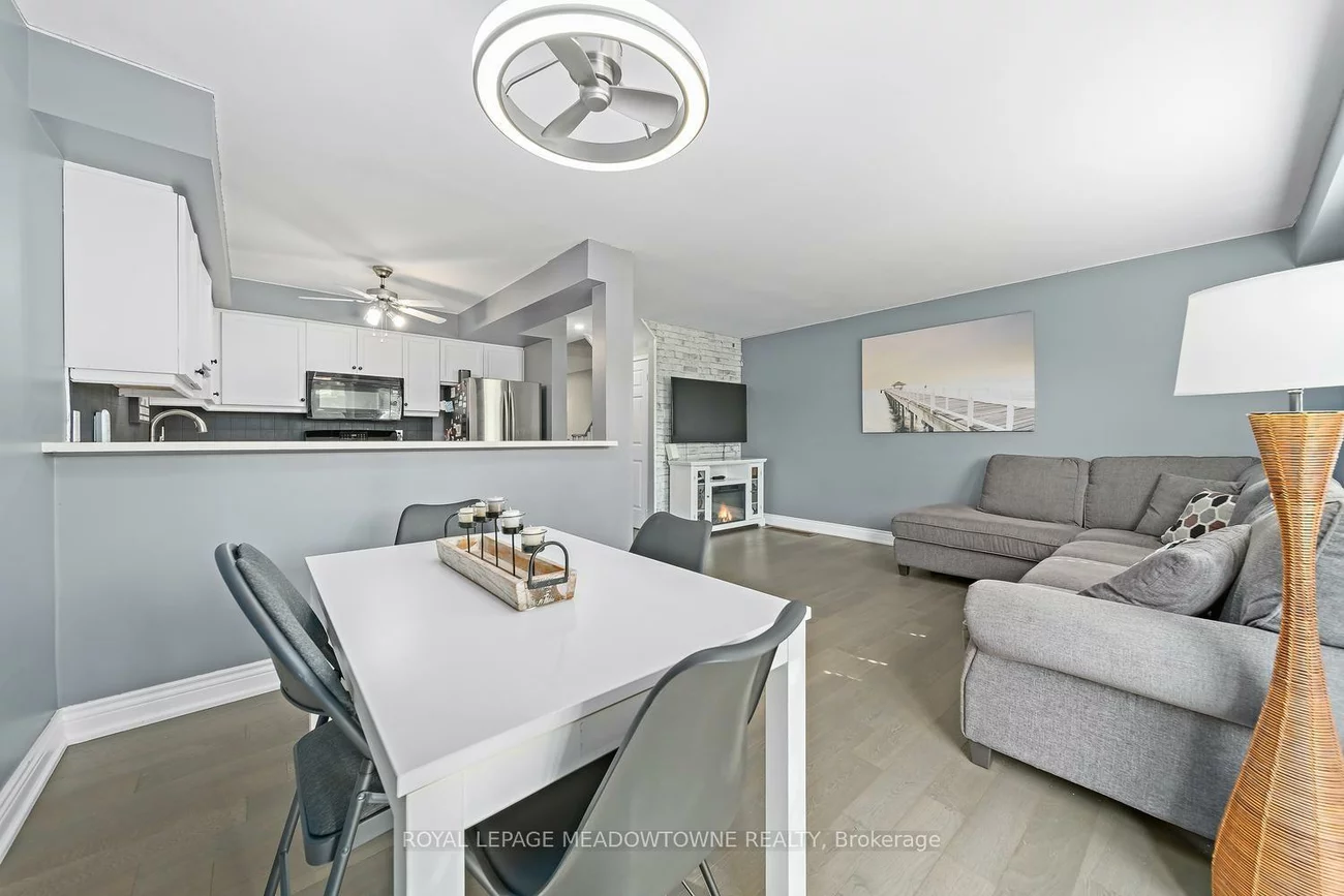 200, Cresthaven, Snelgrove, Brampton
