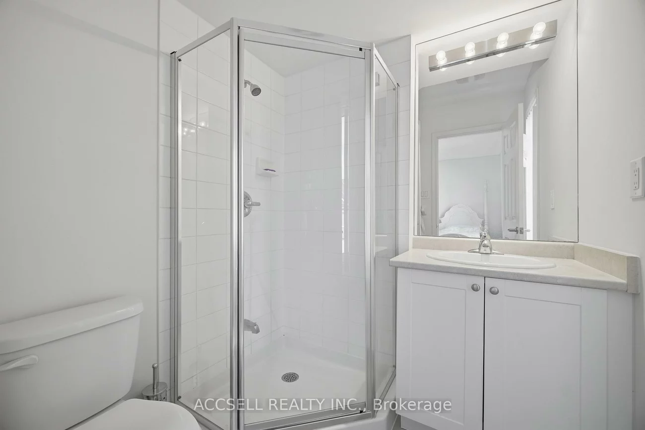 250, Sunny Meadow, Sandringham-Wellington, Brampton