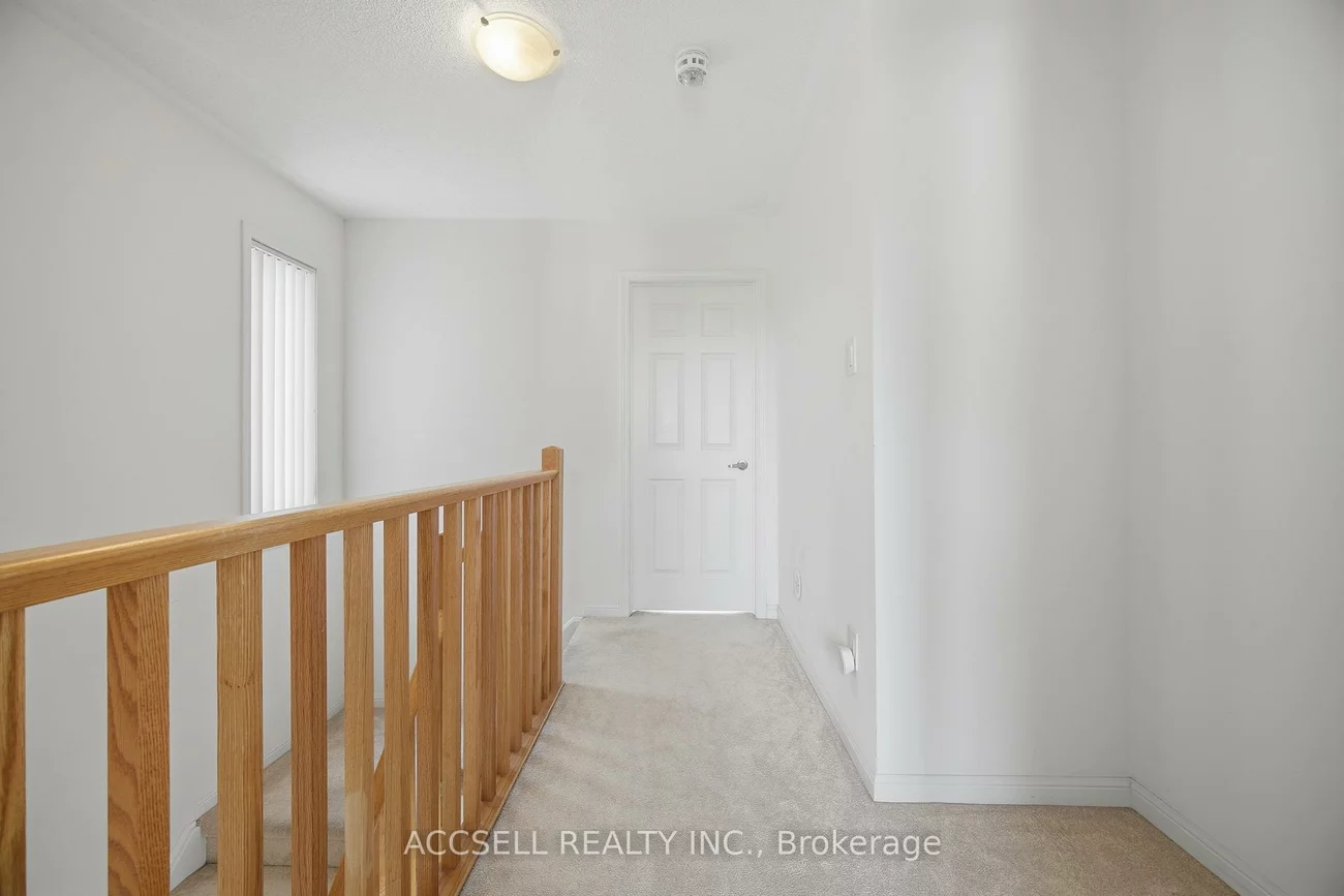 250, Sunny Meadow, Sandringham-Wellington, Brampton