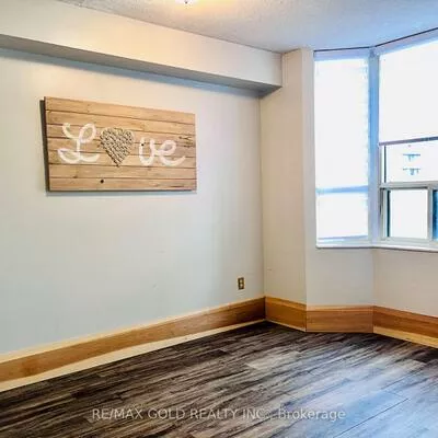 10, Malta, Fletcher's Creek South, Brampton