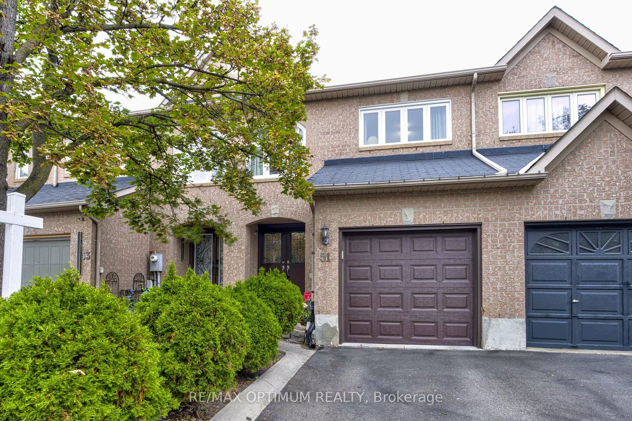 51, Goldenlight, Brampton West, Brampton
