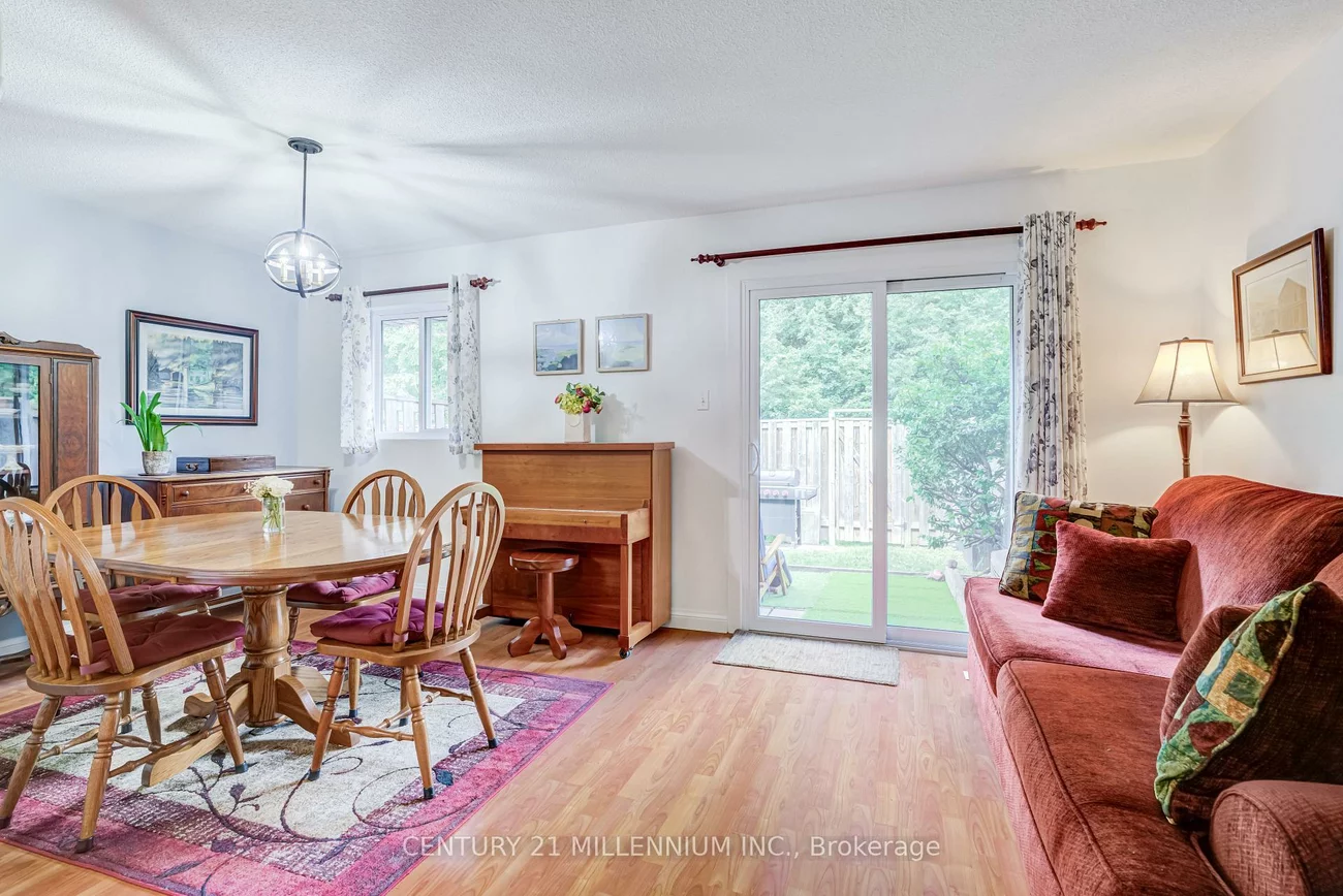 35, Tara Park, Brampton North, Brampton