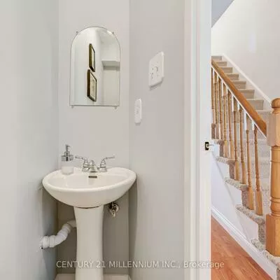 35, Tara Park, Brampton North, Brampton